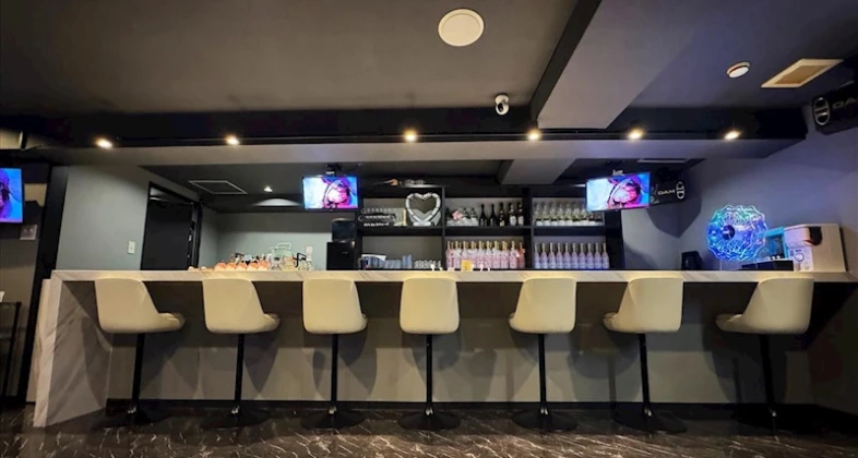 仙台・国分町ガールズバー「あみゅーず」