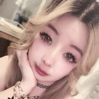 こんばんはー☺️いよなだよー♡
