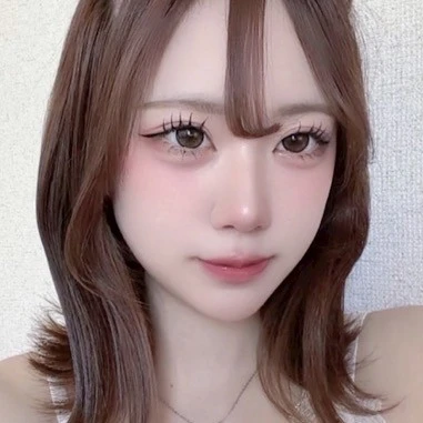 ゆりな
