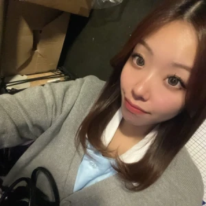 <p>こんばんはるなです❣️❣️<br>先日のナースコスプレ<br>見に来てくれてありがとう😭💖<br>久々の再会嬉しすぎました！！！！<br>延長もしてくれてありがと...の写真1枚目