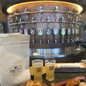 おいしいご飯とビールでしあわせ🍻の写真1枚目