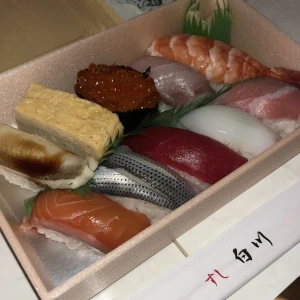 本日も出勤してます🙌の写真2枚目