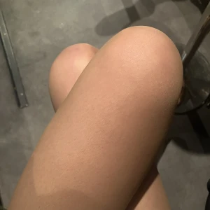 出勤！おはよう😻の写真1枚目