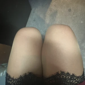 出勤！おはよー🥹の写真1枚目