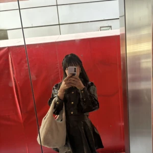 ブルーな日の写真1枚目