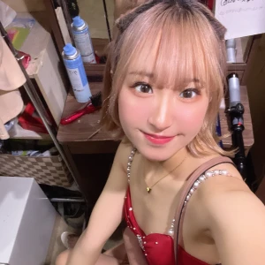 本日出勤ですワ‼️の写真1枚目