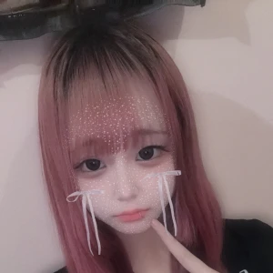 こんばんは🌙.*しのですʚ🎀ɞの写真1枚目