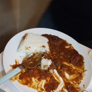 三浦が18禁カレーを食べました。の写真3枚目