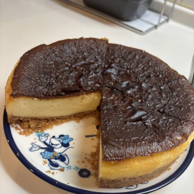 昨日は親友と遊ぶ前に早起きして昼からチーズケーキ作った(•ㅂ•)و