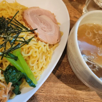 今日は美味しいラーメンいただきました！