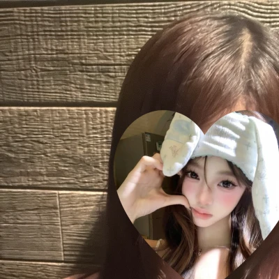 本日も出勤しております🙇🏻‍♀️🤍みんな遊びに来てね🙌🏻🙌🏻🙌🏻