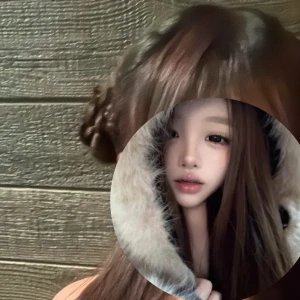 かなちゃん本日出勤しております🙌🏻🤍の写真1枚目