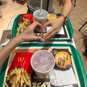 月見たべた🌝 ◝✩ ✧︎の写真1枚目