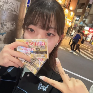 こんばんは〜！まゆです🫶🏻🩵の写真1枚目
