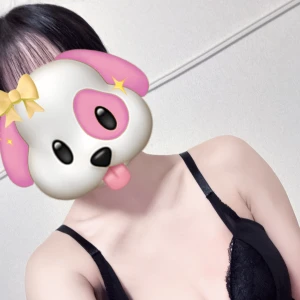 今日は黒🖤⋆͛*͛の写真1枚目