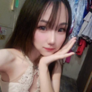 出勤してマース！！🥀の写真1枚目