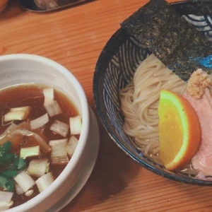 めちゃめちゃ久しぶりにラーメン屋さんに行った話の写真1枚目