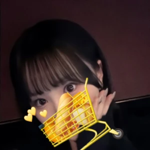 🥖💛  ̖́-の写真1枚目