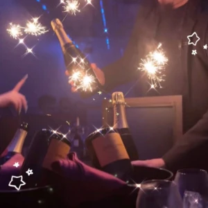 出勤です❕✩.*˚の写真1枚目