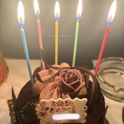 いつも来てくれる方のお誕生日お祝いした〜🎂💐