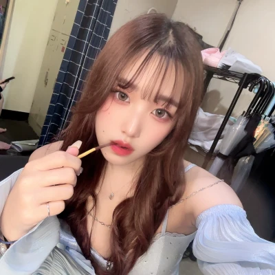 今日からドレス復活です👗𓈒𓂂𓏸