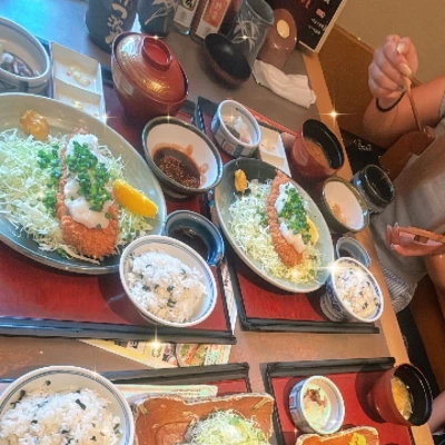 20時はんから出勤してます😊