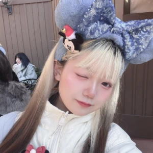 いってきますっっ🤤🩵の写真1枚目