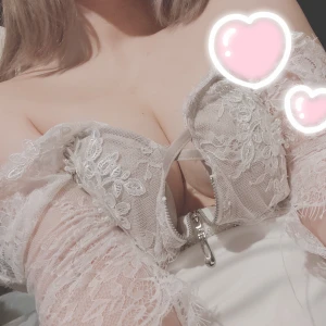 下乳︎︎💕︎(笑)の写真1枚目