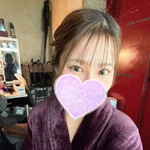 本日は21:30出勤です☺️の写真1枚目