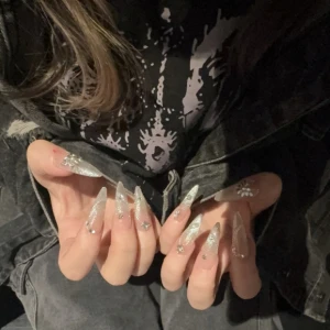 出勤です❕✩.*˚の写真1枚目