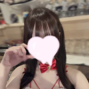 21時半からいます🤍の写真1枚目