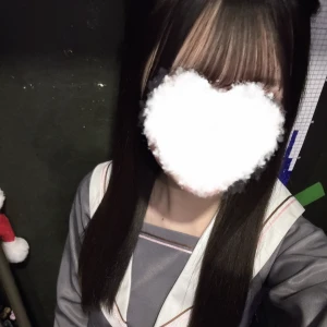 2/15🤍の写真1枚目