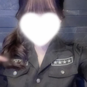 ポリス🖤の写真1枚目