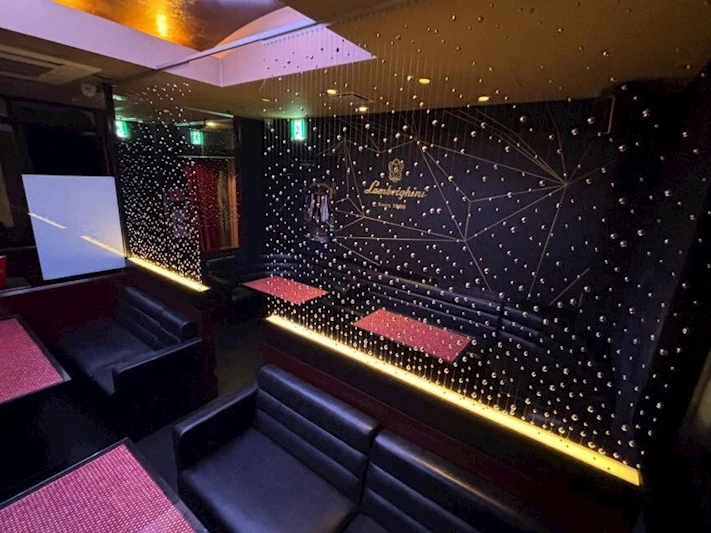 仙台・国分町キャバクラ「クラブウルス」