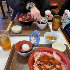 12.14 ローストビーフ丼🐮🍖✧*｡の写真1枚目