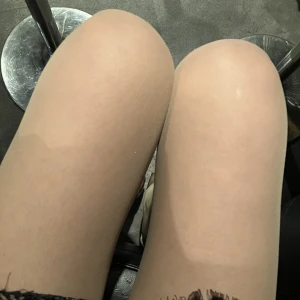 出勤！おはよう🥹の写真1枚目