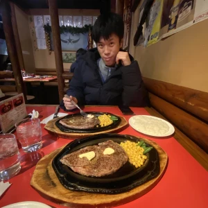 今年もやって来ましたクリスマスイブ🌲🤍の写真1枚目