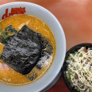 深夜のラーメン🍜🍥の写真1枚目