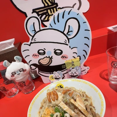モモンガの冷やし中華