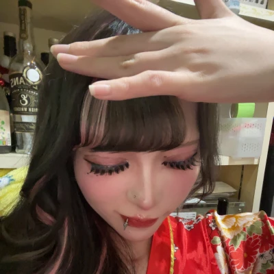 れいかちんしゅきんしてまあす😾前髪巻きすぎたんご🤩🤩