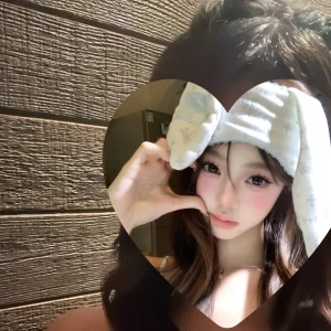 本日も出勤しております𐔌՞ ܸ. .ܸ՞𐦯の写真1枚目