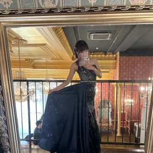 こんばんは🌟✨️あいです！の写真3枚目