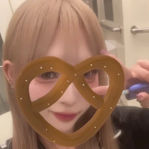 れいかでーち！21時から出勤してまあす😽派手髪戻した✌️見に来てくださあい🫶の写真1枚目