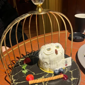 昨日は会いにきてくださった方ありがと〜！🥰久しぶりに会えた方や、初めて指名してくださった方もいて嬉しかったです🌸の写真1枚目
