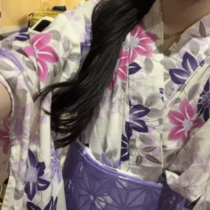 なぎさ本日21時半から出勤してますの写真1枚目