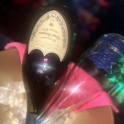 🥂🥂🥂🥂