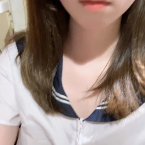 本日出勤してます❣️の写真1枚目