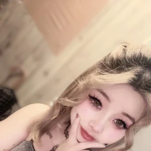 こんばんはー♪いよなだよー🫶の写真1枚目