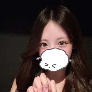 みてみて〜Newネイル💅🏻 ♡の写真1枚目