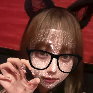 猫コスなう🐱💜の写真1枚目
